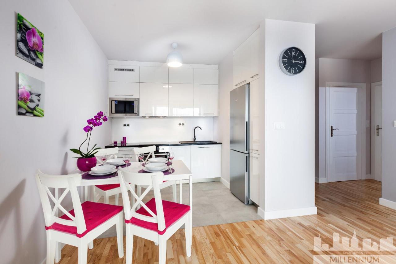 Millennium La Tour Apartment Warsaw Exterior photo
