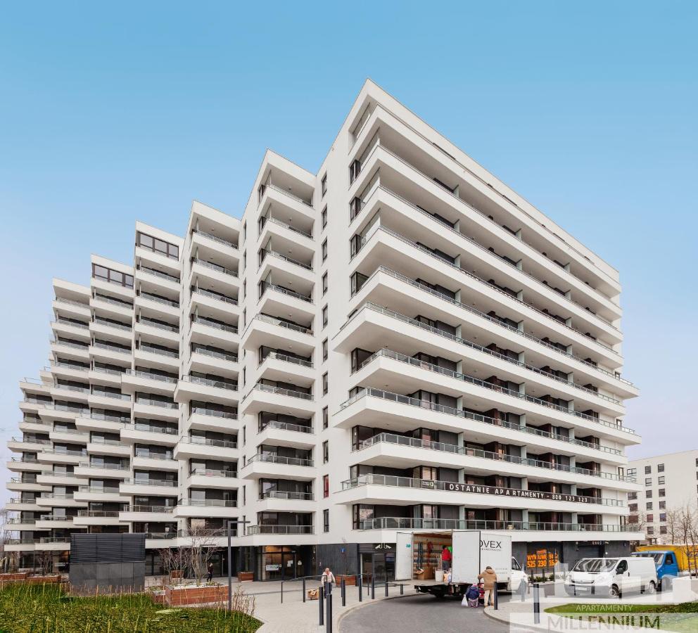 Millennium La Tour Apartment Warsaw Exterior photo